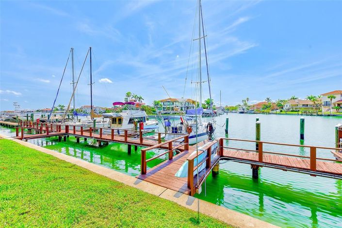 Image No.24-Propriété de 2 chambres à vendre à Floride