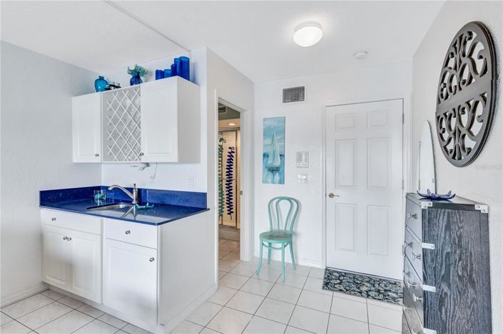 Image No.20-4 Bed Townhouse for sale