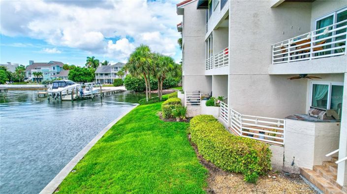 Image No.49-4 Bed Townhouse for sale