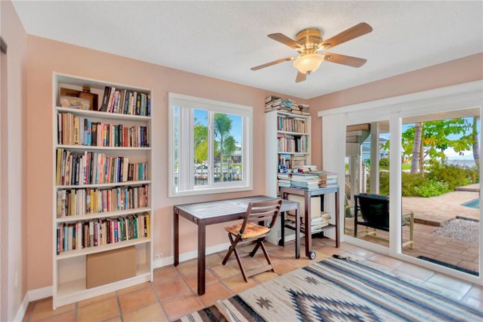 Image No.20-3 Bed Property for sale