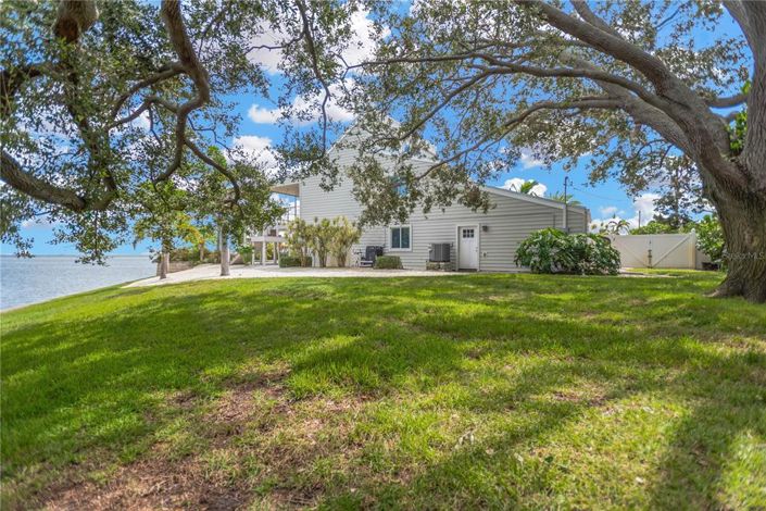 Image No.27-3 Bed Property for sale