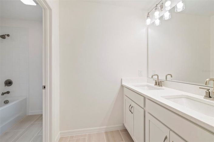 Image No.8-Propriété de 5 chambres à vendre à Haines City