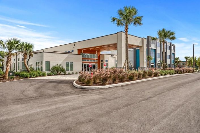 Image No.3-Propriété de 4 chambres à vendre à Reunion