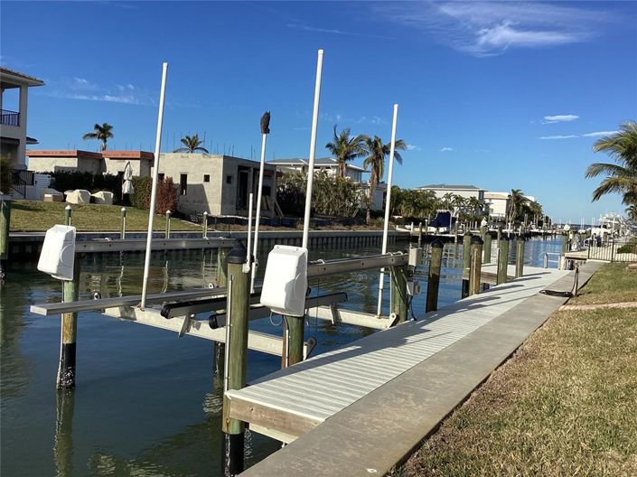 Image No.25-3 Bed Property for sale