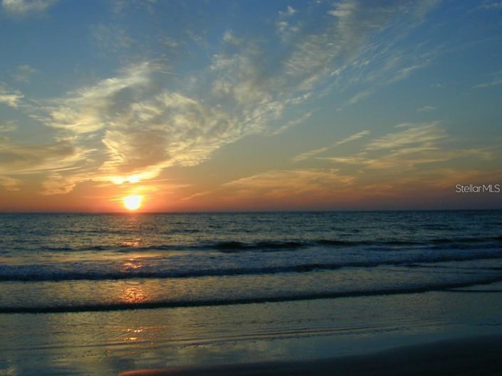 Image No.31-3 Bed Property for sale