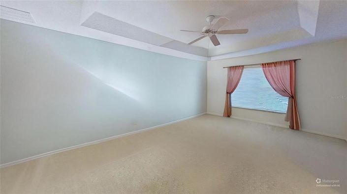 Image No.30-5 Bed Property for sale