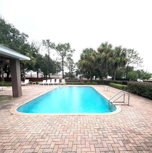 Image No.69-5 Bed Property for sale