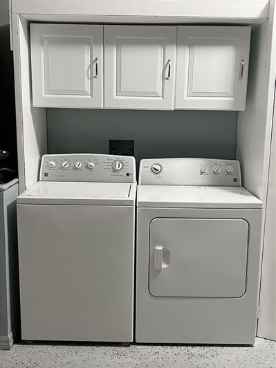 Image No.12-3 Bed Property for sale