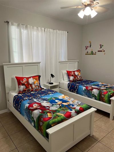 Image No.19-3 Bed Property for sale