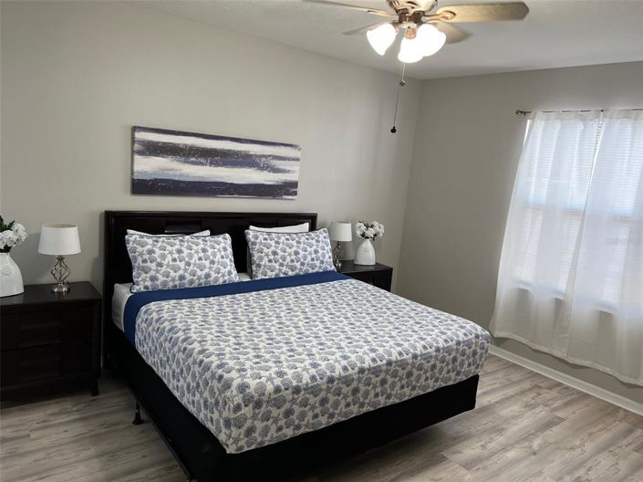 Image No.23-3 Bed Property for sale