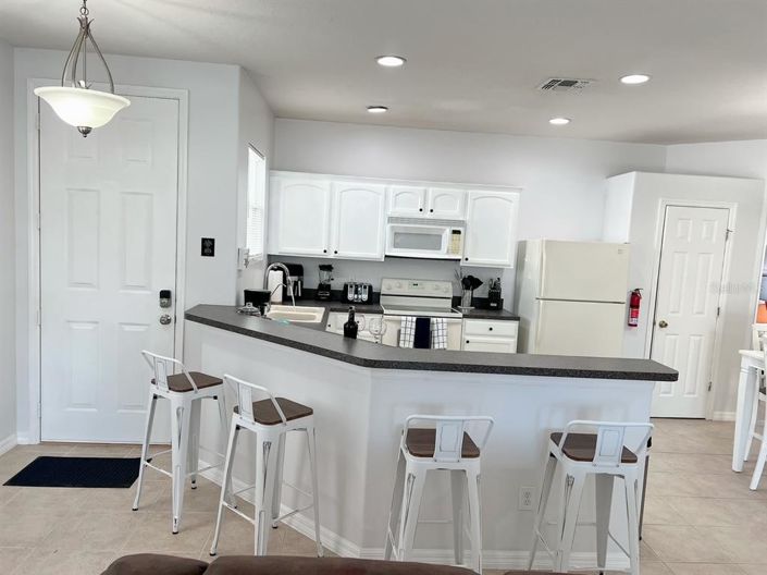 Image No.7-3 Bed Property for sale