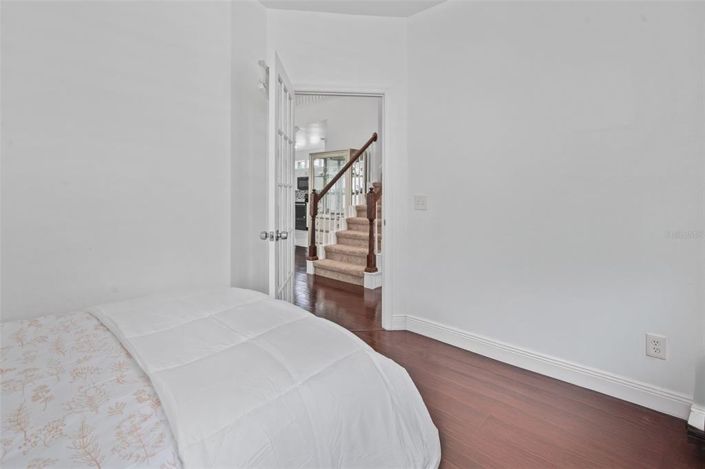 Image No.20-4 Bed Property for sale