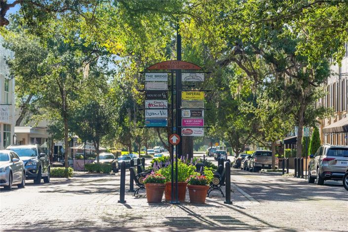 Image No.62-5 Bed Property for sale