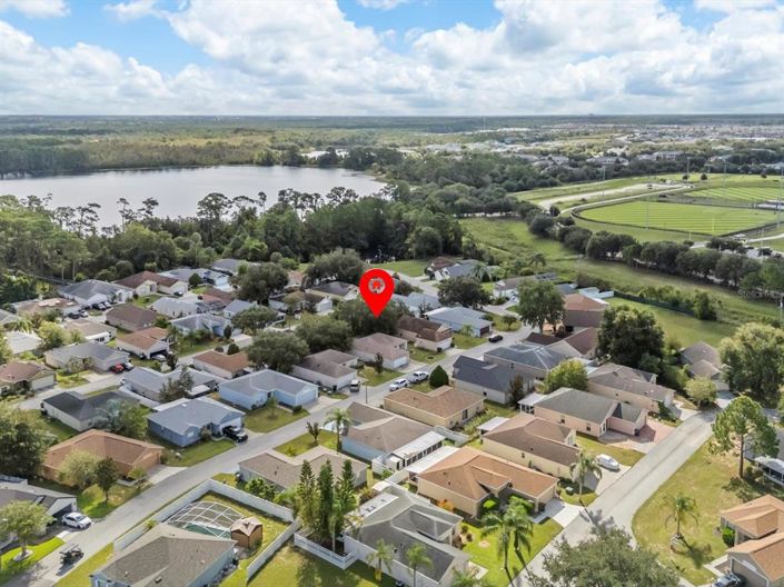 Image No.17-3 Bed Property for sale