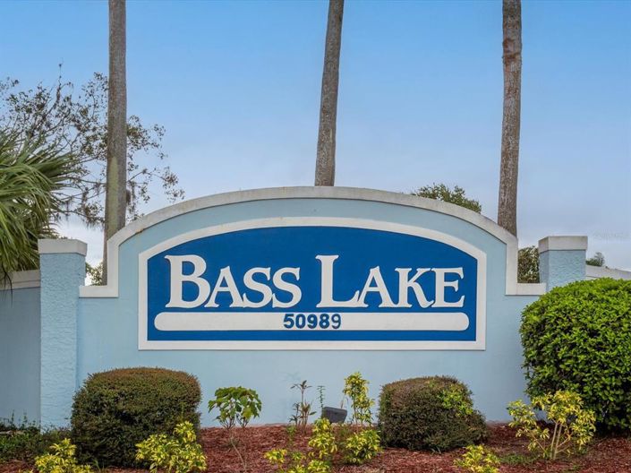 Image No.24-3 Bed Property for sale