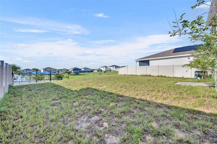 Image No.44-6 Bed Property for sale