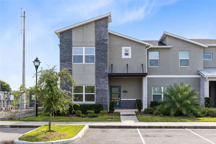 Image No.38-5 Bed Townhouse for sale