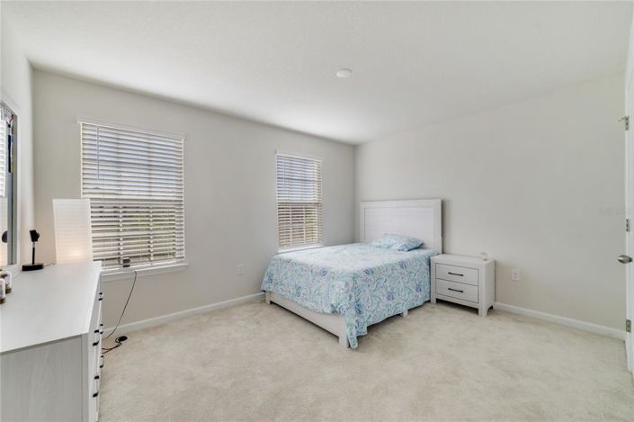 Image No.18-5 Bed Property for sale