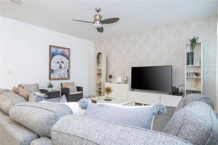 Image No.47-3 Bed Property for sale