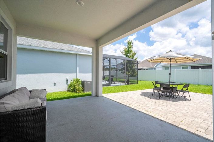 Image No.75-3 Bed Property for sale