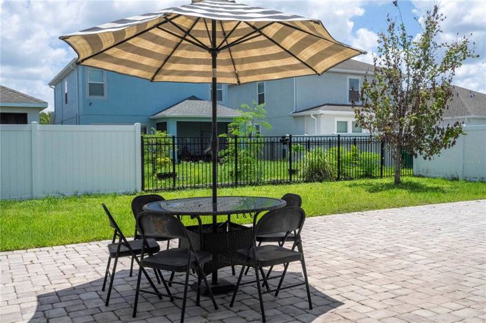 Image No.77-3 Bed Property for sale