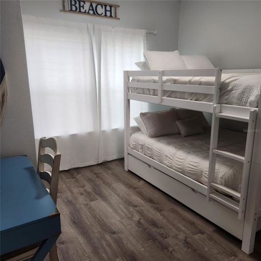 Image No.18-4 Bed Townhouse for sale