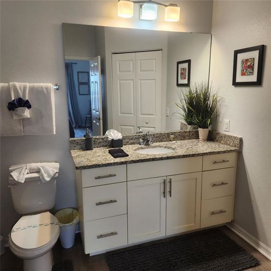 Image No.20-4 Bed Townhouse for sale