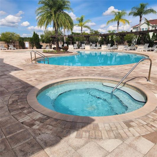 Image No.25-4 Bed Townhouse for sale