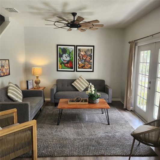 Image No.3-4 Bed Townhouse for sale