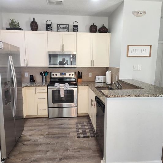 Image No.5-4 Bed Townhouse for sale