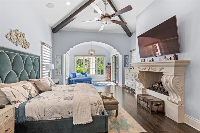 Image No.32-7 Bed Property for sale