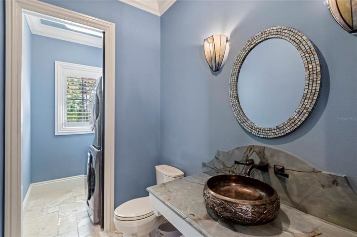 Image No.56-7 Bed Property for sale