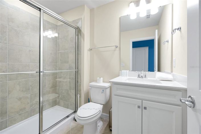 Image No.50-5 Bed Townhouse for sale