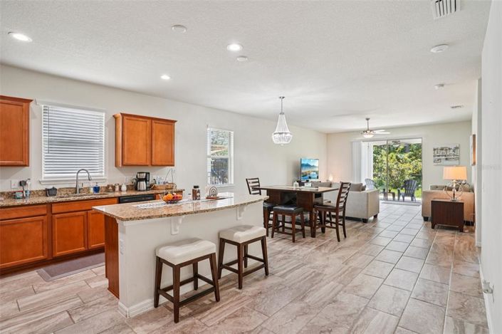 Image No.6-Propriété de 4 chambres à vendre à Clermont