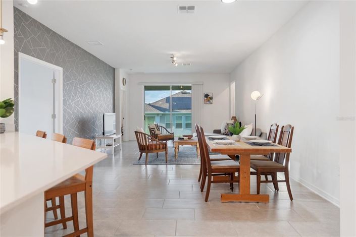 Image No.4-4 Bed Property for sale