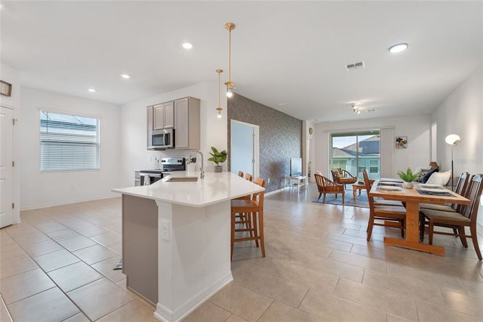 Image No.5-4 Bed Property for sale