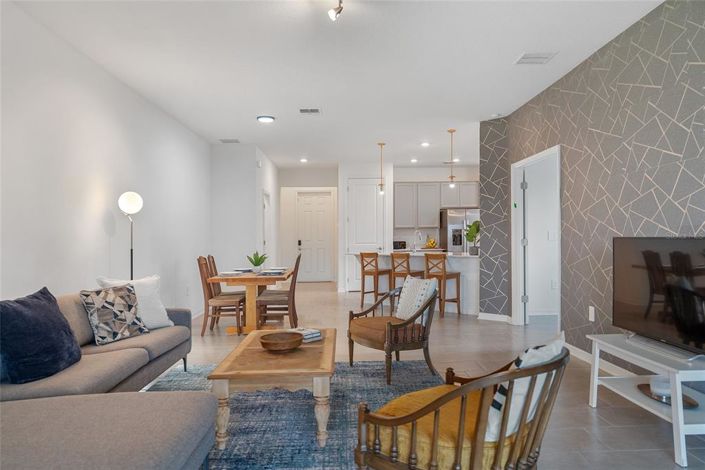 Image No.7-4 Bed Property for sale