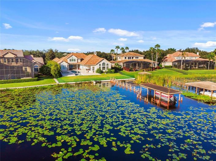 Image No.65-6 Bed Property for sale