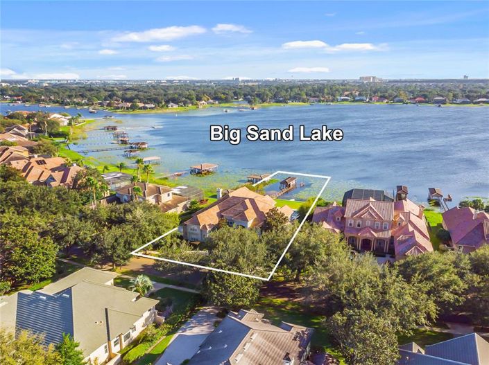 Image No.67-6 Bed Property for sale