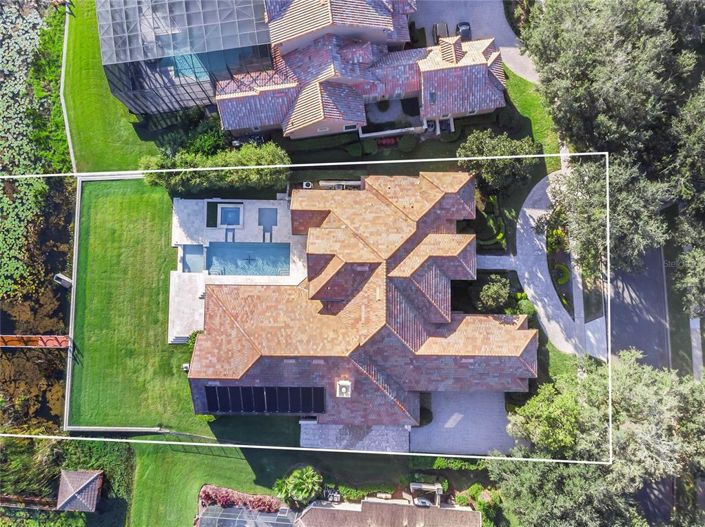 Image No.68-6 Bed Property for sale