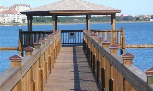 Image No.82-6 Bed Property for sale