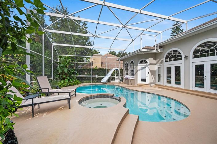 Image No.18-Propriété de 6 chambres à vendre à Orlando