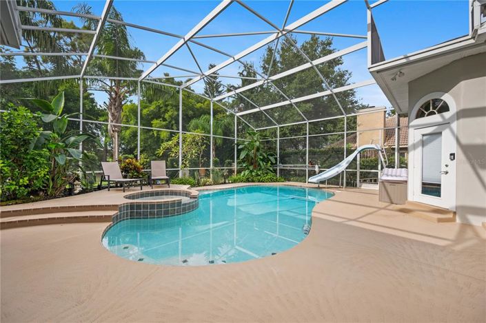 Image No.19-Propriété de 6 chambres à vendre à Orlando