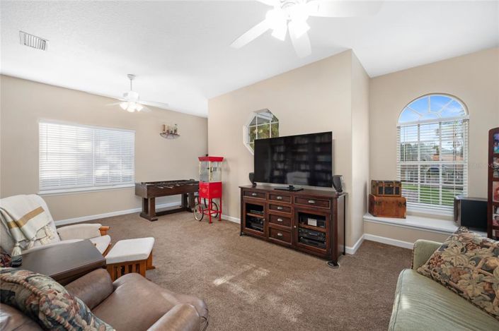 Image No.25-Propriété de 6 chambres à vendre à Orlando