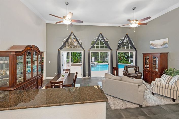 Image No.7-Propriété de 6 chambres à vendre à Orlando