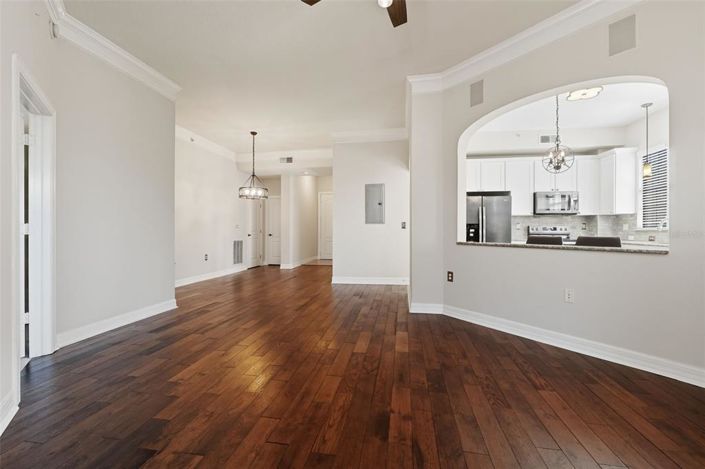 Image No.17-2 Bed Property for sale