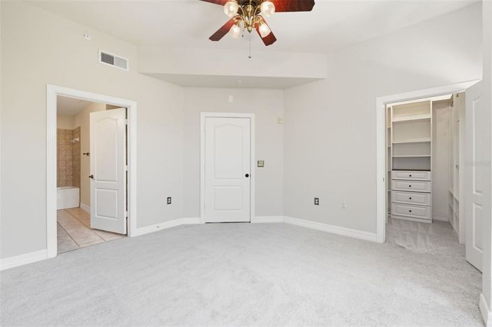 Image No.28-2 Bed Property for sale