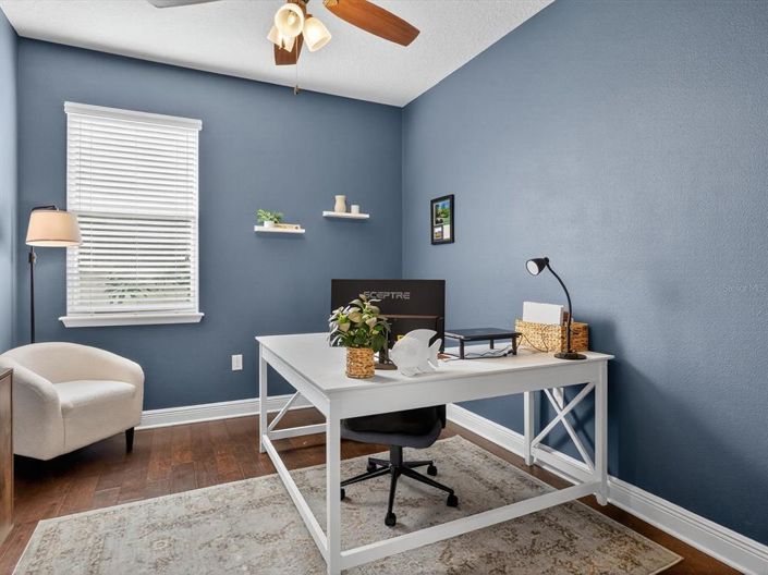 Image No.23-3 Bed Property for sale