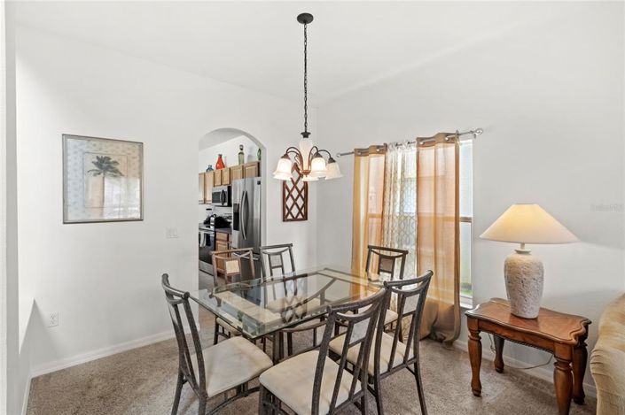 Image No.9-Propriété de 5 chambres à vendre à Kissimmee