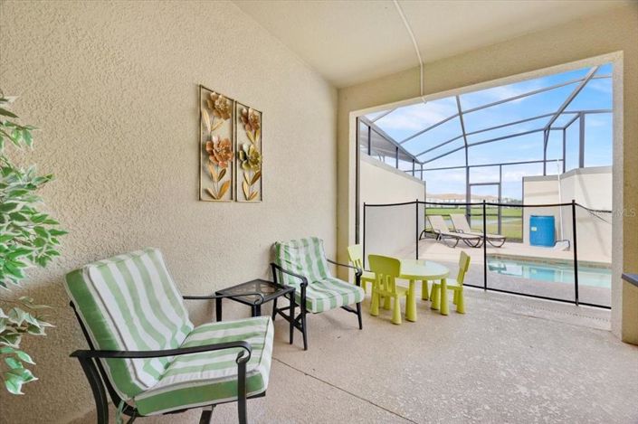 Image No.15-4 Bed Townhouse for sale